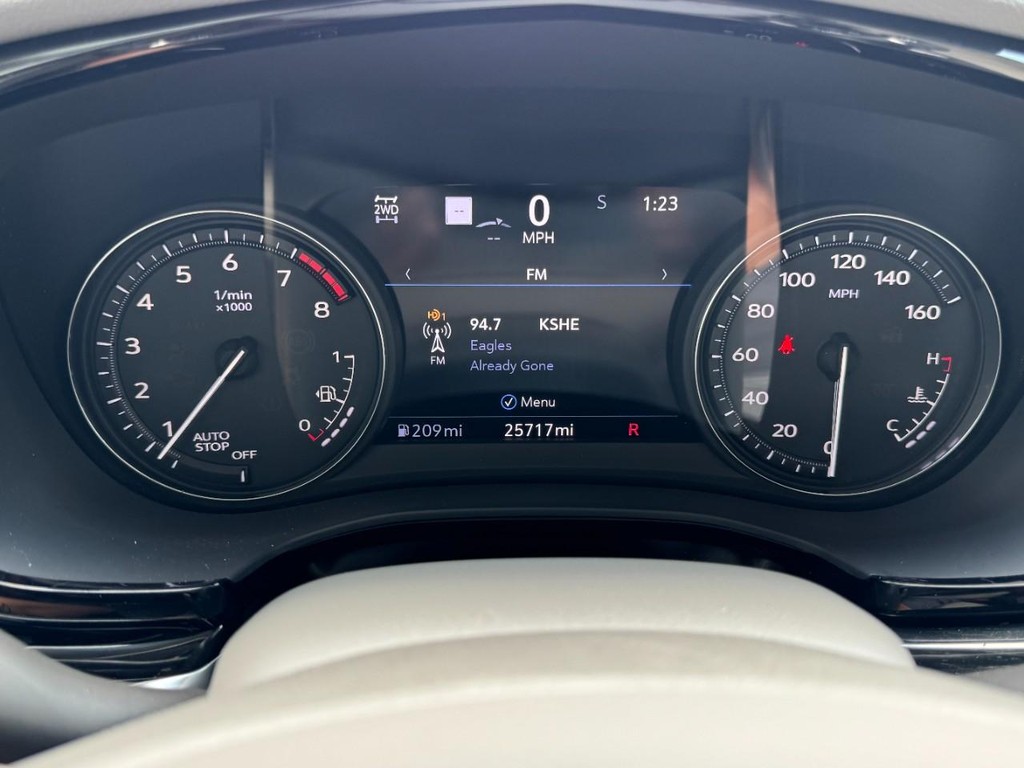 Cadillac XT6 Vehicle Full-screen Gallery Image 25