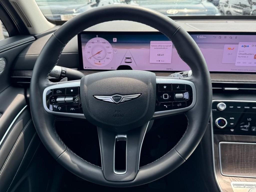 Genesis GV80 Vehicle Full-screen Gallery Image 13