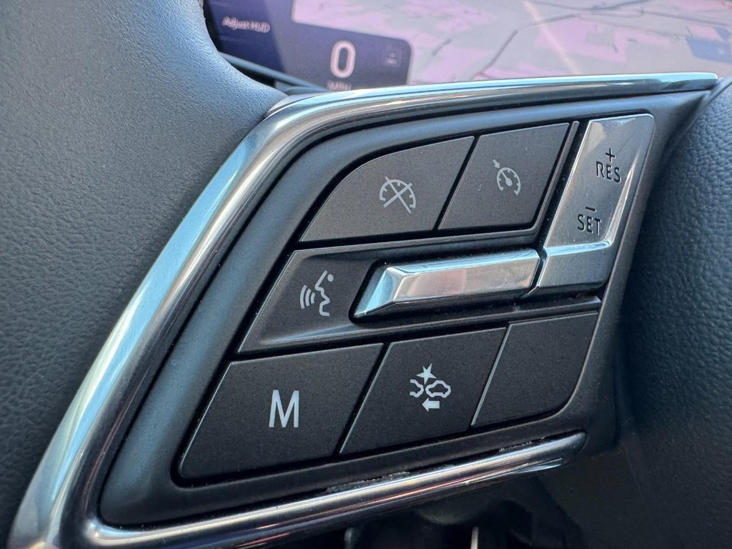 Buick Envision Vehicle Full-screen Gallery Image 17