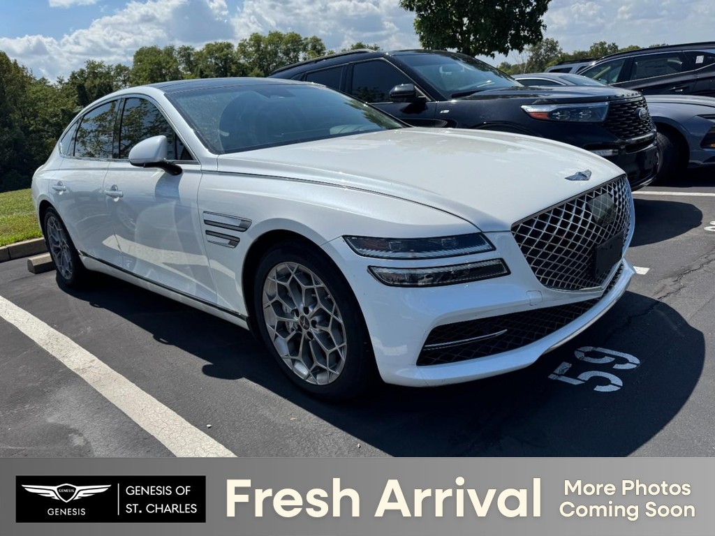 Genesis G80 Vehicle Full-screen Gallery Image 01