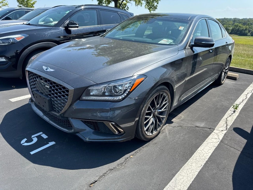 Genesis G80 Vehicle Full-screen Gallery Image 03