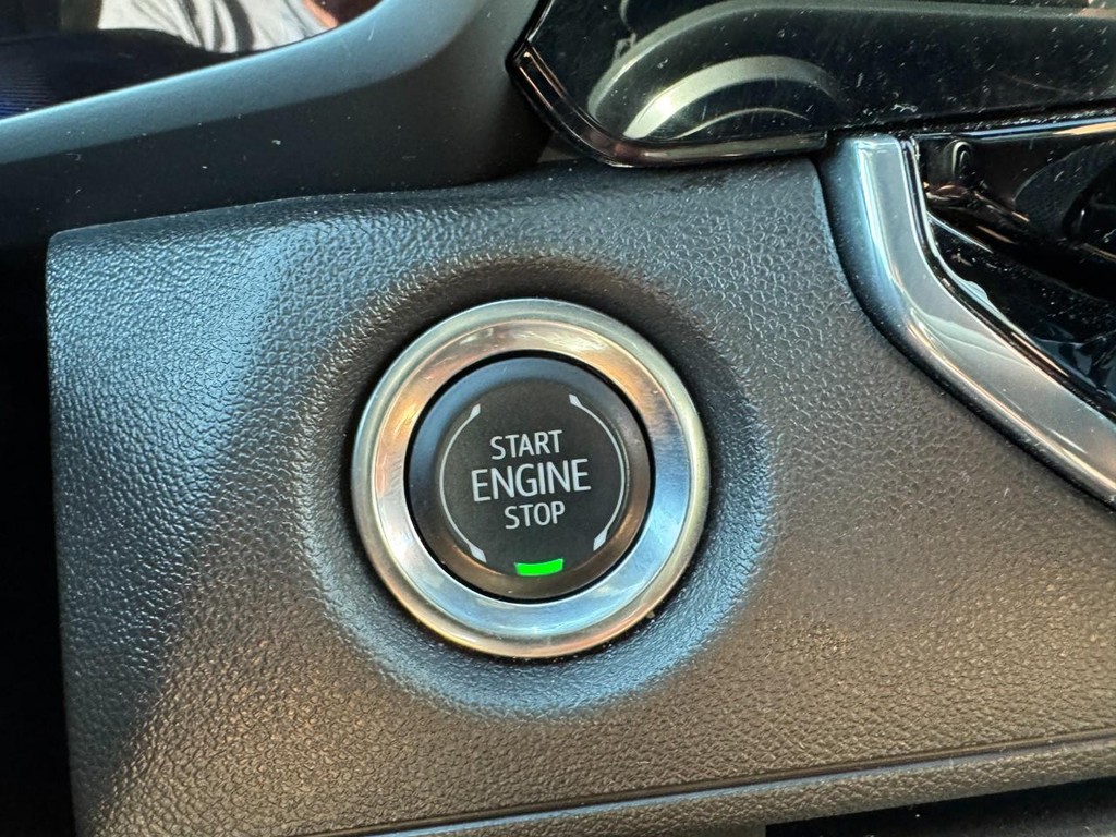 Chevrolet Colorado Vehicle Full-screen Gallery Image 22