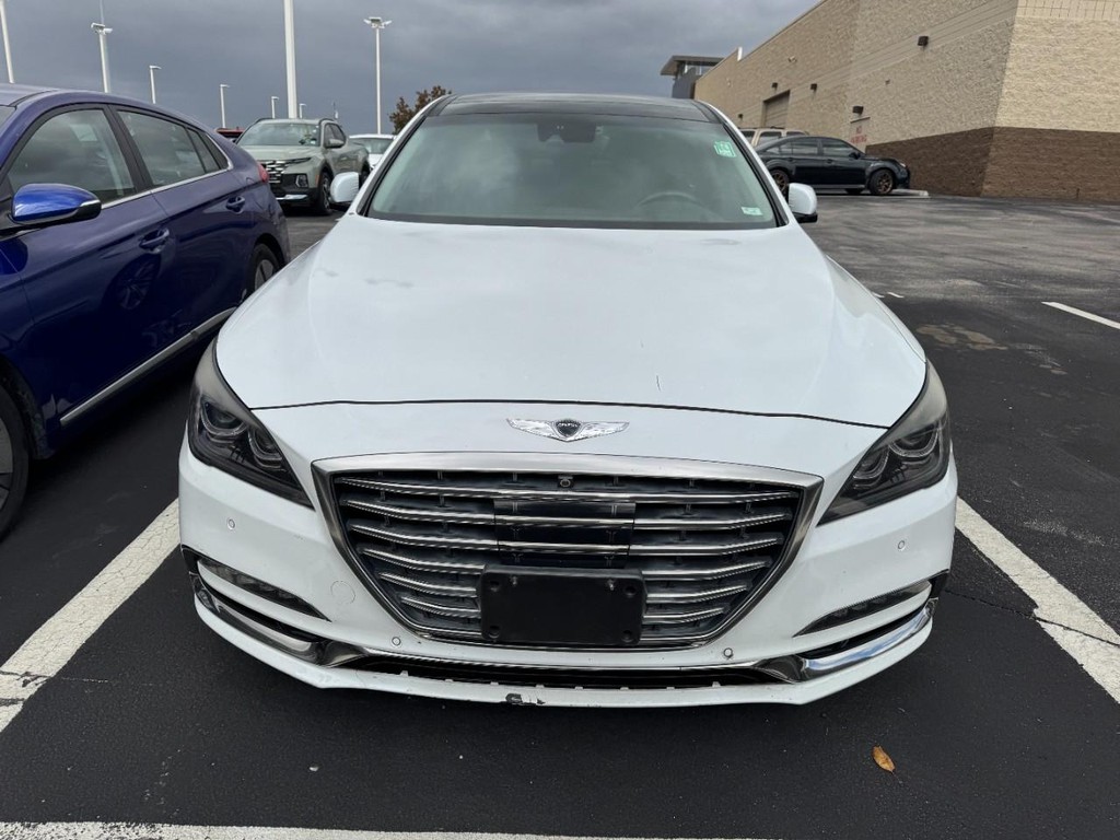 Genesis G80 Vehicle Full-screen Gallery Image 02
