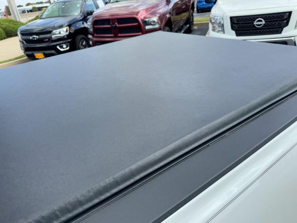 Honda Ridgeline Vehicle Full-screen Gallery Image 06