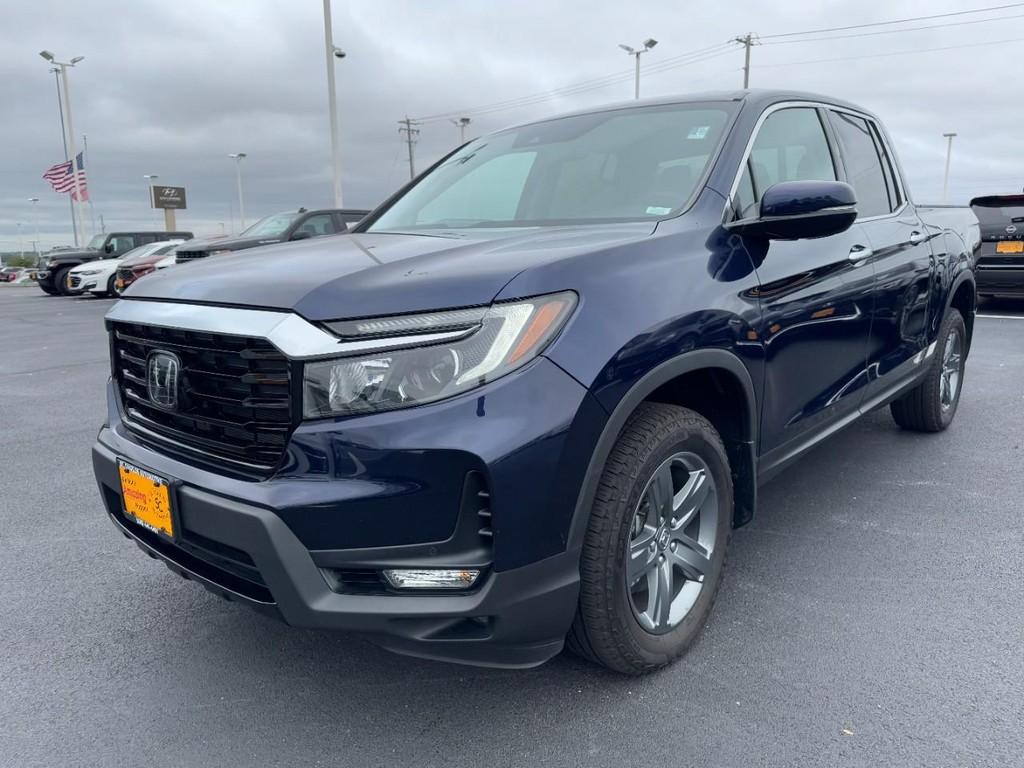 Honda Ridgeline Vehicle Full-screen Gallery Image 08