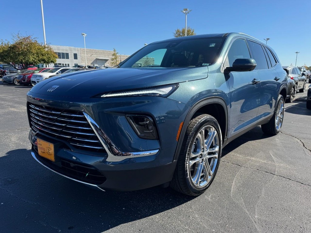 Buick Enclave Vehicle Full-screen Gallery Image 08