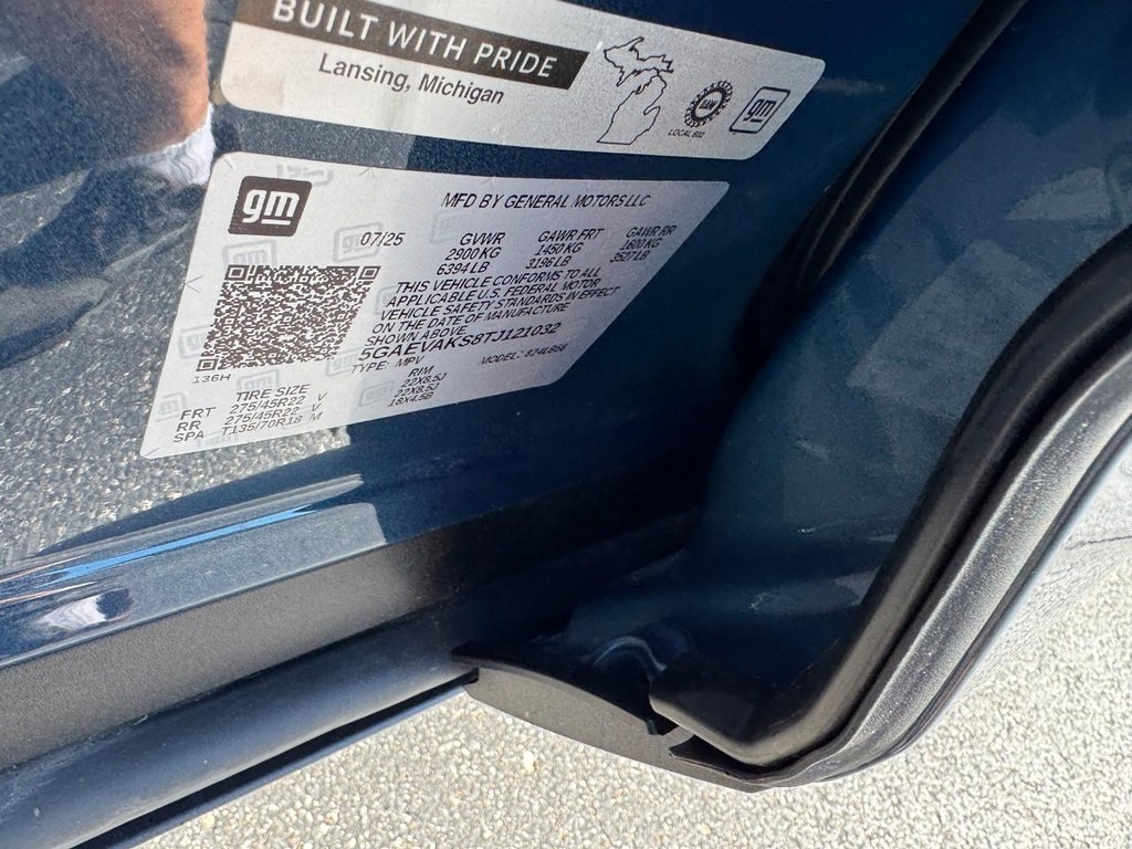 Buick Enclave Vehicle Full-screen Gallery Image 25