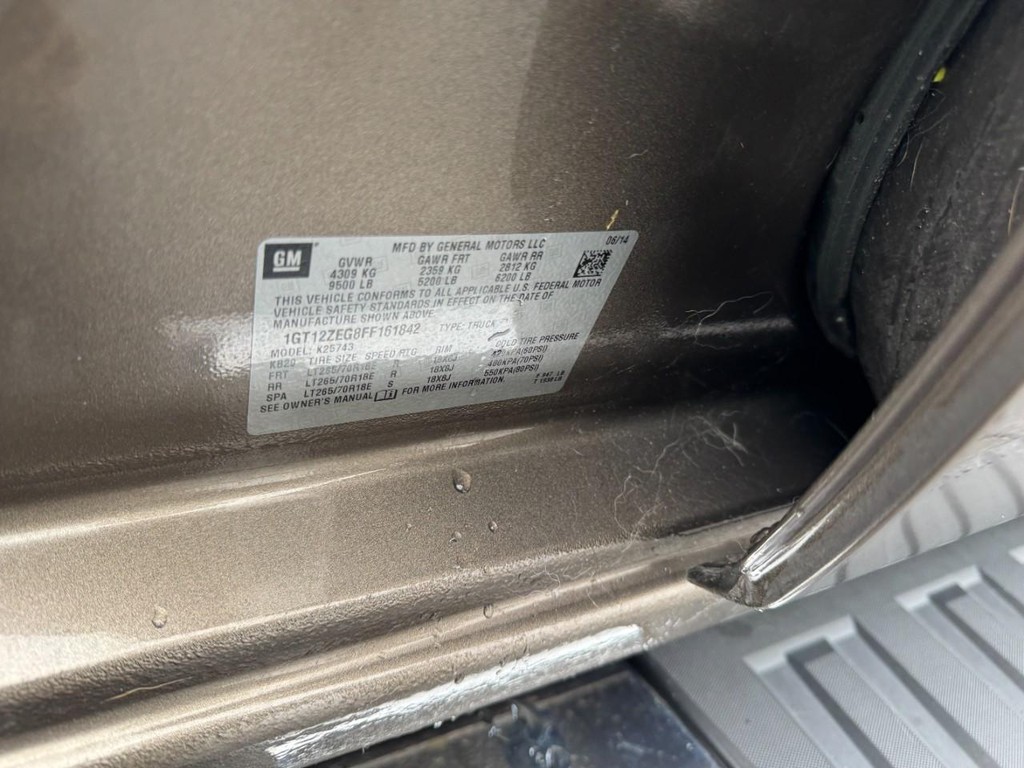 GMC Sierra 2500HD Vehicle Full-screen Gallery Image 23