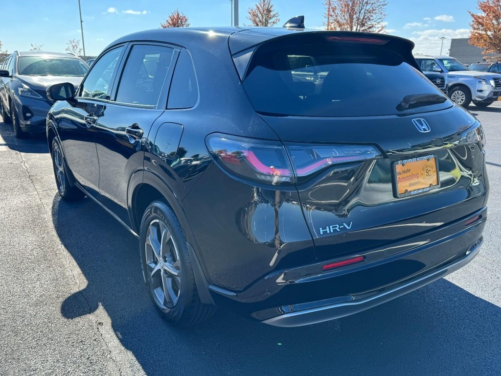 Honda HR-V Vehicle Full-screen Gallery Image 05