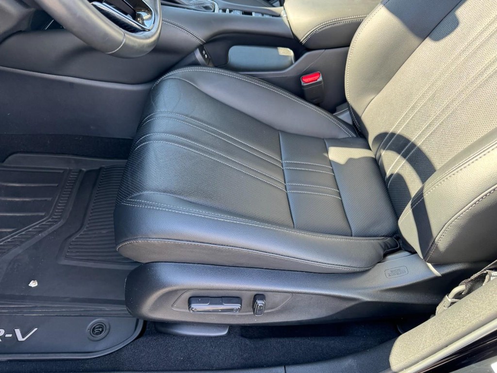 Honda HR-V Vehicle Full-screen Gallery Image 15