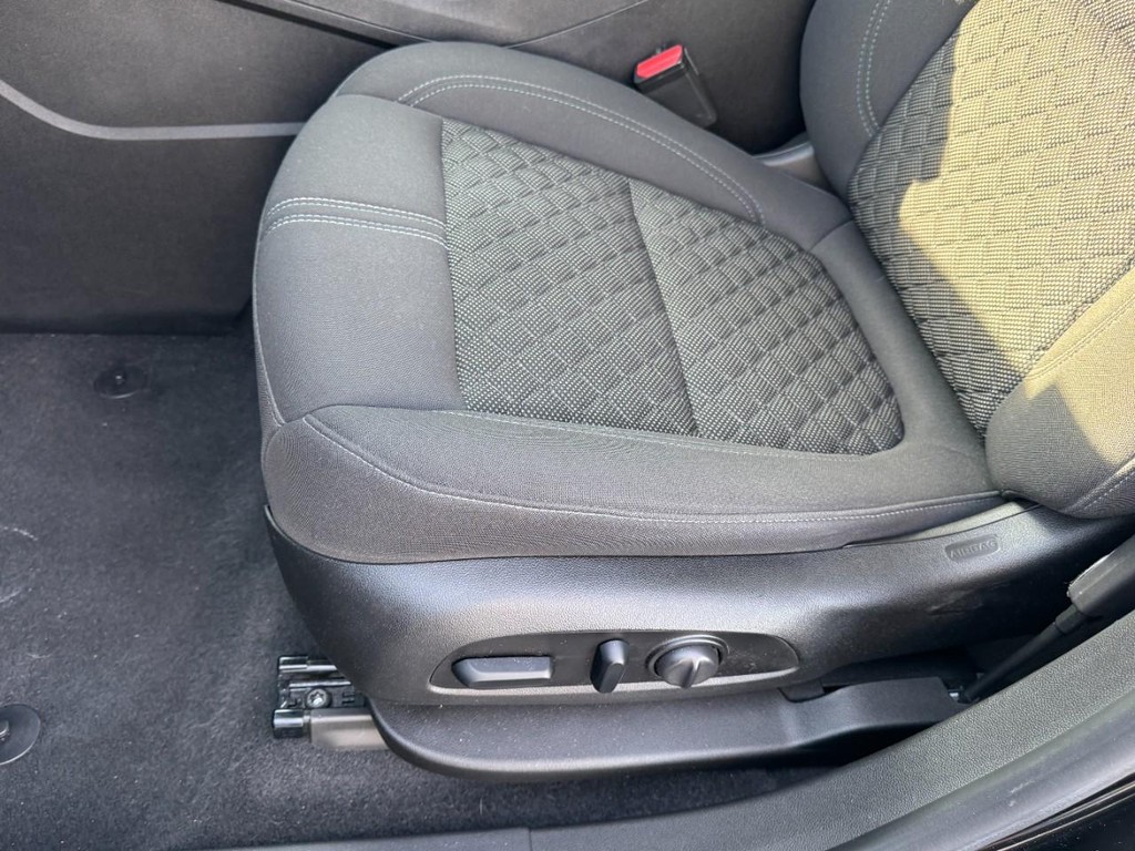 Chevrolet Blazer Vehicle Full-screen Gallery Image 14