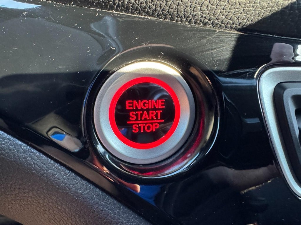 Honda Ridgeline Vehicle Full-screen Gallery Image 24