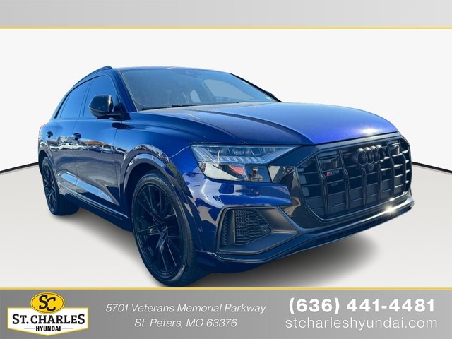 more details - audi sq8