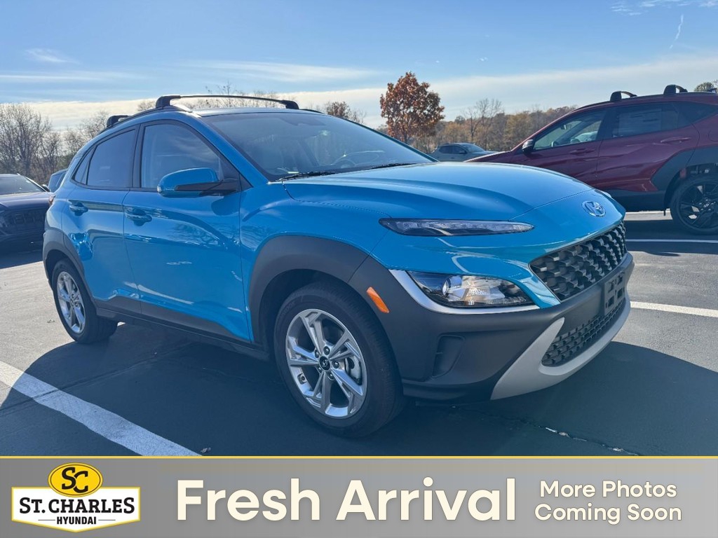 Hyundai Kona Vehicle Full-screen Gallery Image 01