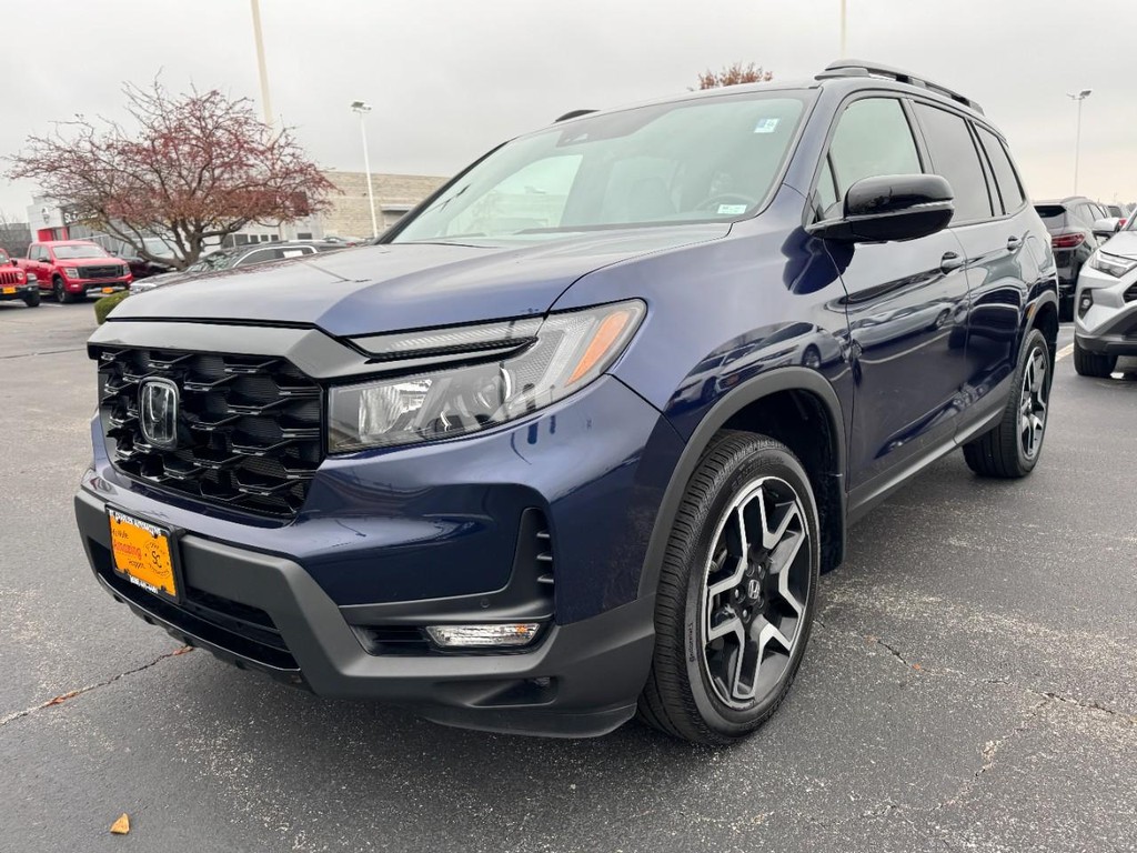 Honda Passport Vehicle Full-screen Gallery Image 08