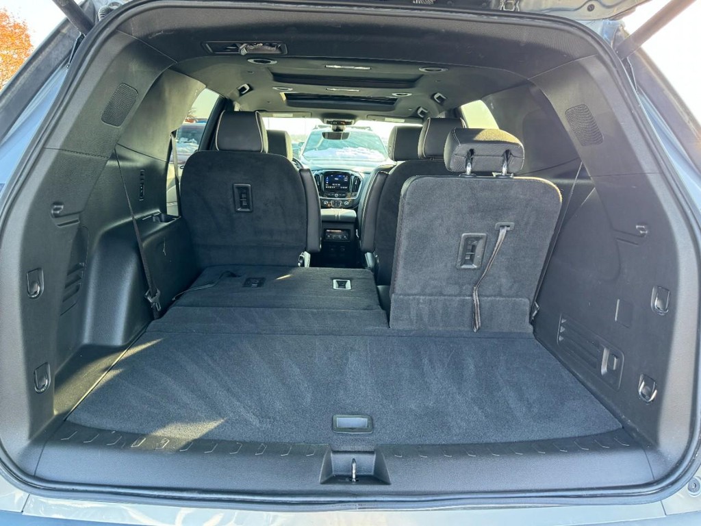 Chevrolet Traverse Vehicle Full-screen Gallery Image 06