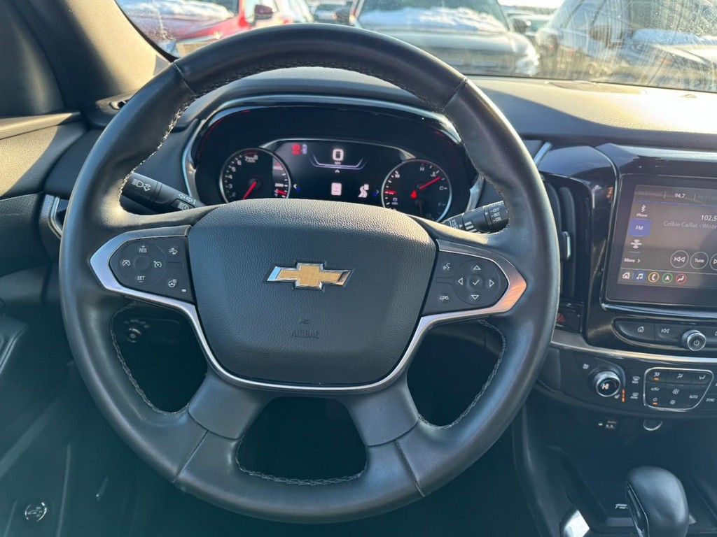 Chevrolet Traverse Vehicle Full-screen Gallery Image 16