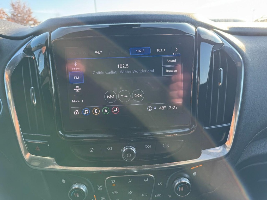 Chevrolet Traverse Vehicle Full-screen Gallery Image 23