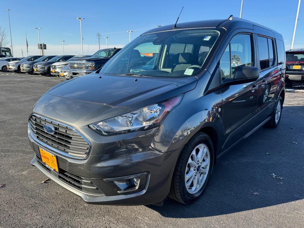 Ford Transit Connect Wagon Vehicle Full-screen Gallery Image 08