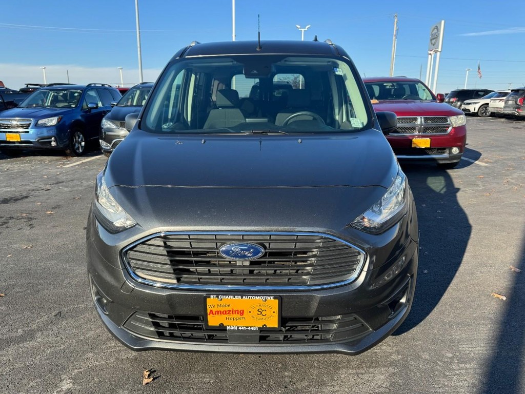 Ford Transit Connect Wagon Vehicle Full-screen Gallery Image 09