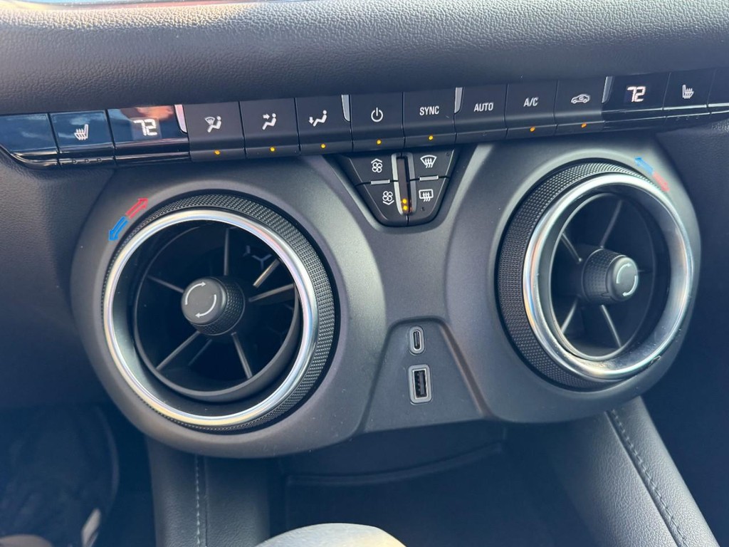 Chevrolet Blazer Vehicle Full-screen Gallery Image 18