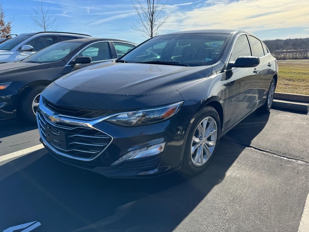 Chevrolet Malibu Vehicle Full-screen Gallery Image 03