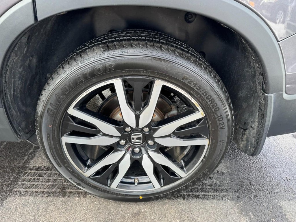 Honda Pilot Vehicle Full-screen Gallery Image 07