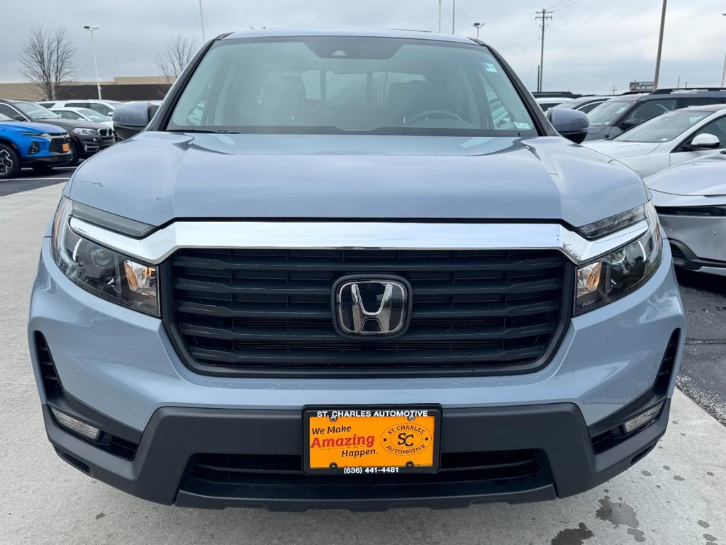 Honda Ridgeline Vehicle Full-screen Gallery Image 09