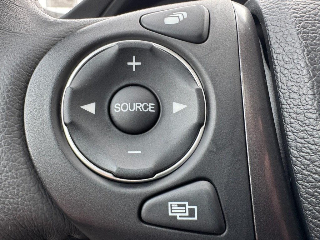 Honda Ridgeline Vehicle Full-screen Gallery Image 17