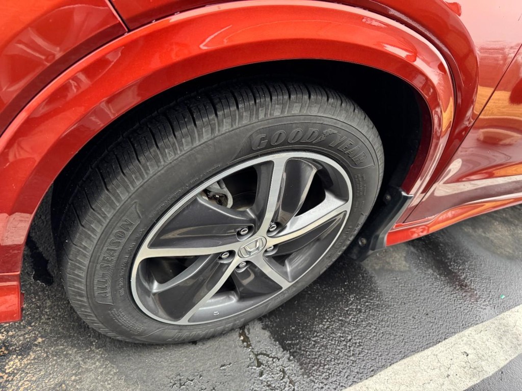 Honda HR-V Vehicle Full-screen Gallery Image 04