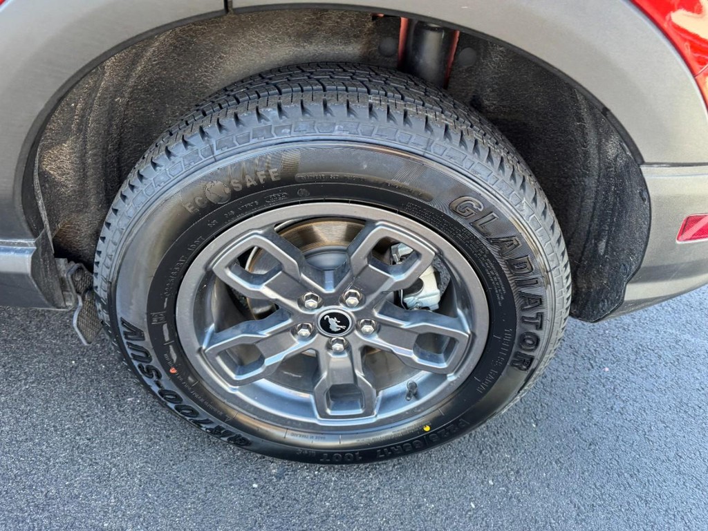 Ford Bronco Sport Vehicle Full-screen Gallery Image 07