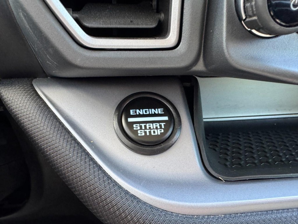 Ford Bronco Sport Vehicle Full-screen Gallery Image 20