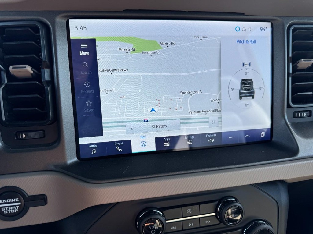 Ford Bronco Vehicle Full-screen Gallery Image 18