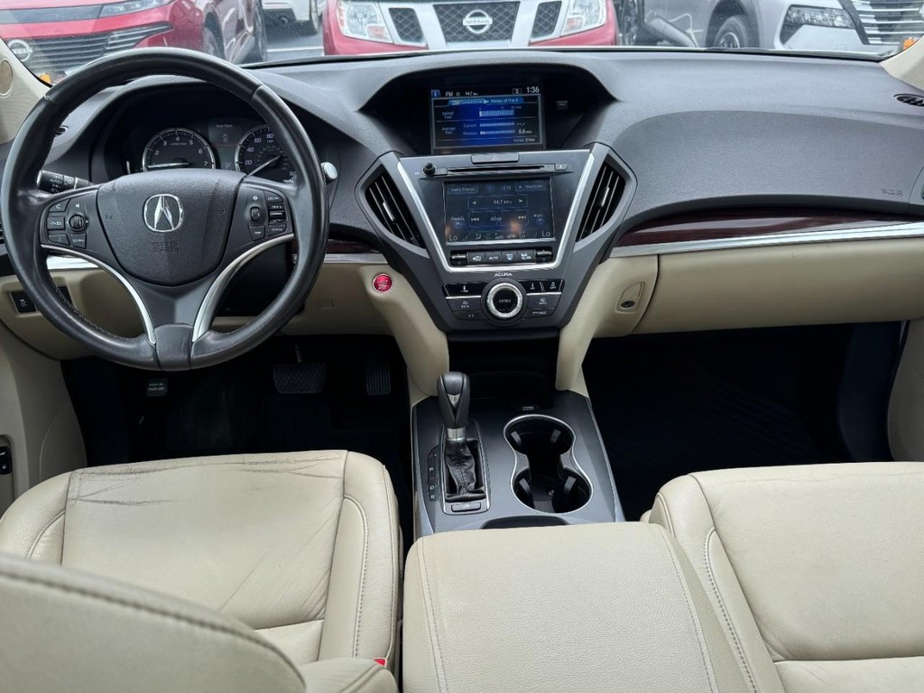 Acura MDX Vehicle Full-screen Gallery Image 13