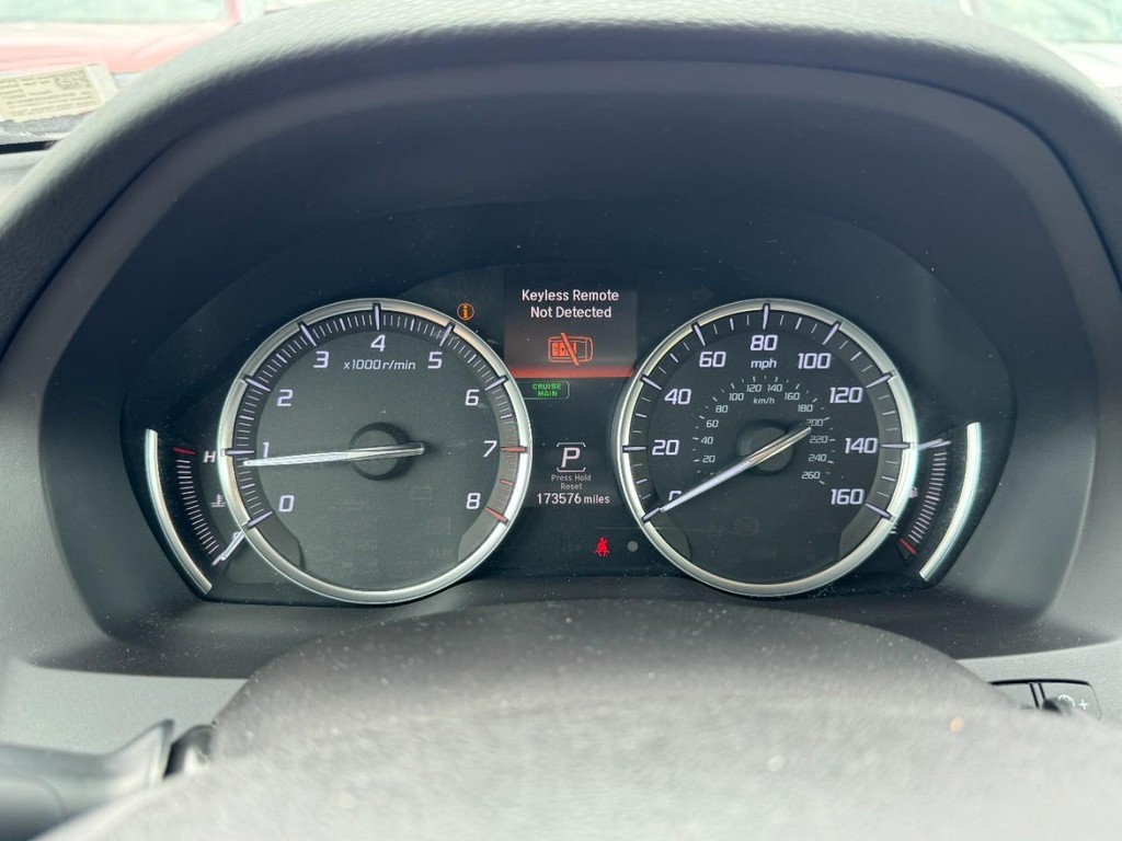 Acura MDX Vehicle Full-screen Gallery Image 24
