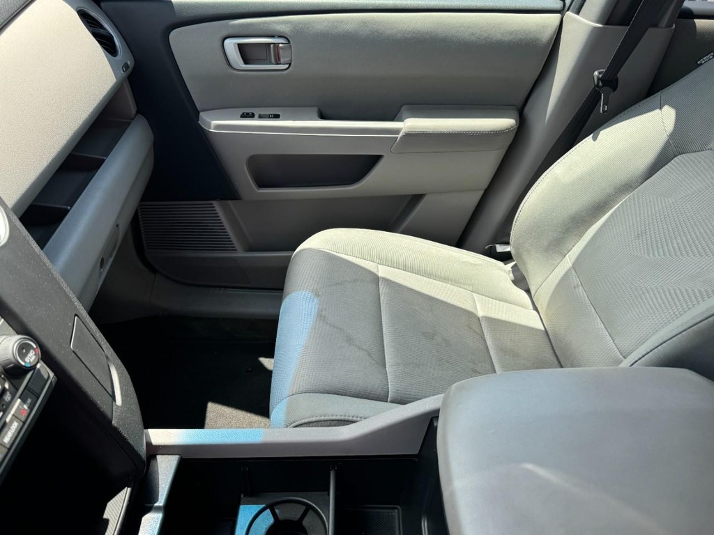 Honda Pilot Vehicle Full-screen Gallery Image 14