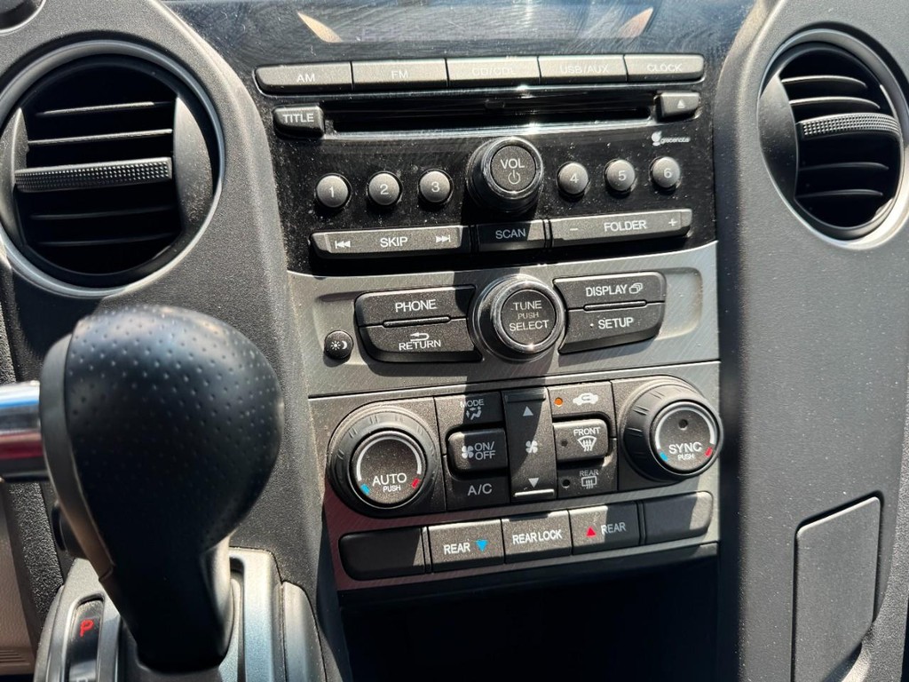 Honda Pilot Vehicle Full-screen Gallery Image 19