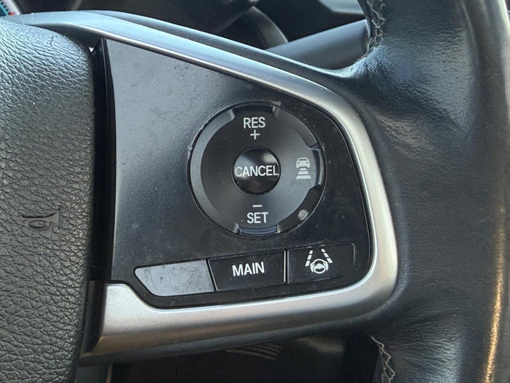 Honda Civic Sedan Vehicle Full-screen Gallery Image 15