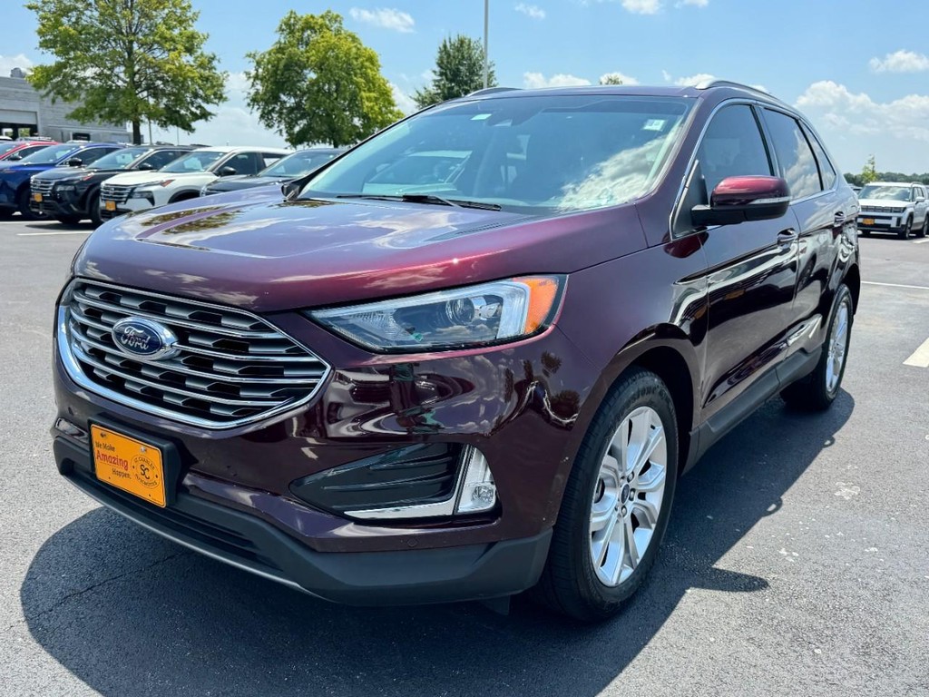 Ford Edge Vehicle Full-screen Gallery Image 08