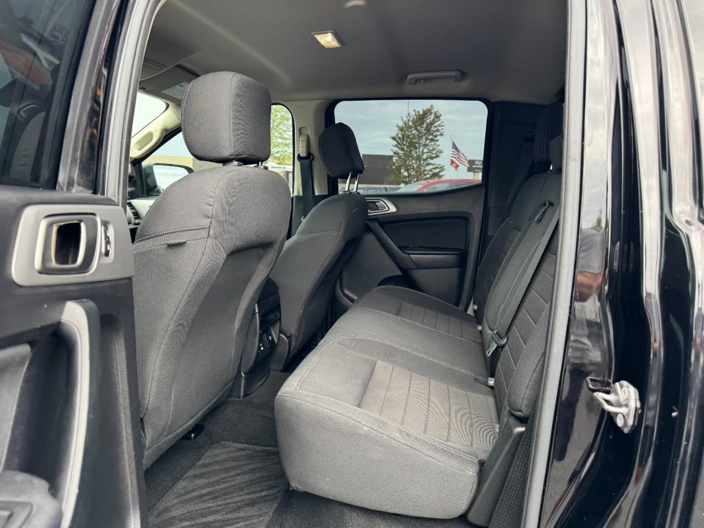 Ford Ranger Vehicle Full-screen Gallery Image 11
