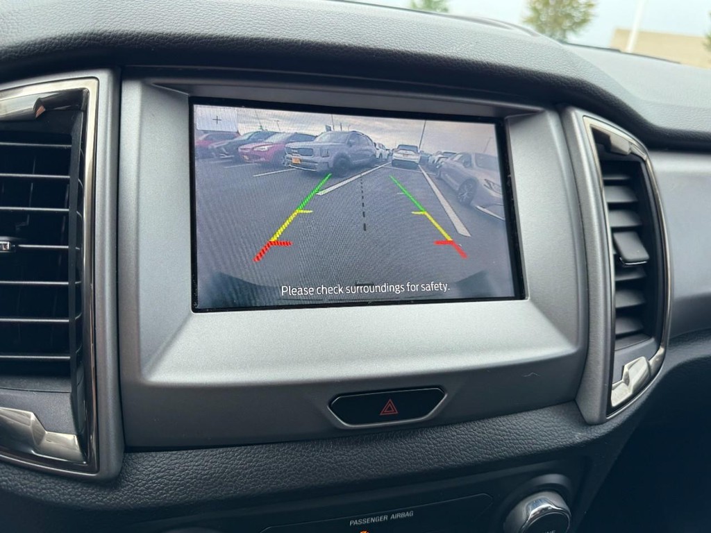 Ford Ranger Vehicle Full-screen Gallery Image 23