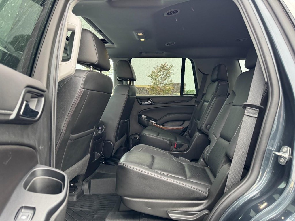 Chevrolet Tahoe Vehicle Full-screen Gallery Image 10