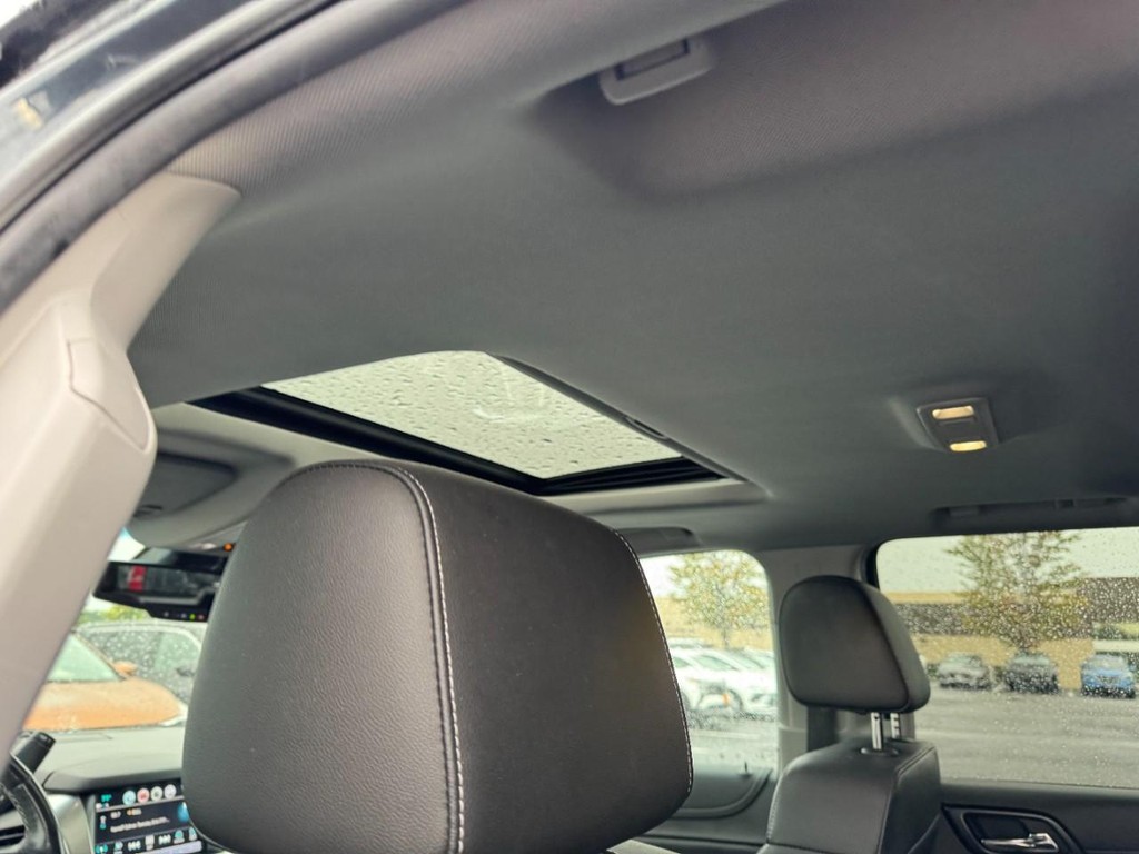 Chevrolet Tahoe Vehicle Full-screen Gallery Image 11