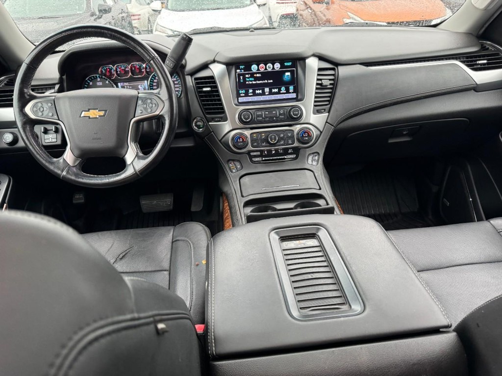 Chevrolet Tahoe Vehicle Full-screen Gallery Image 12