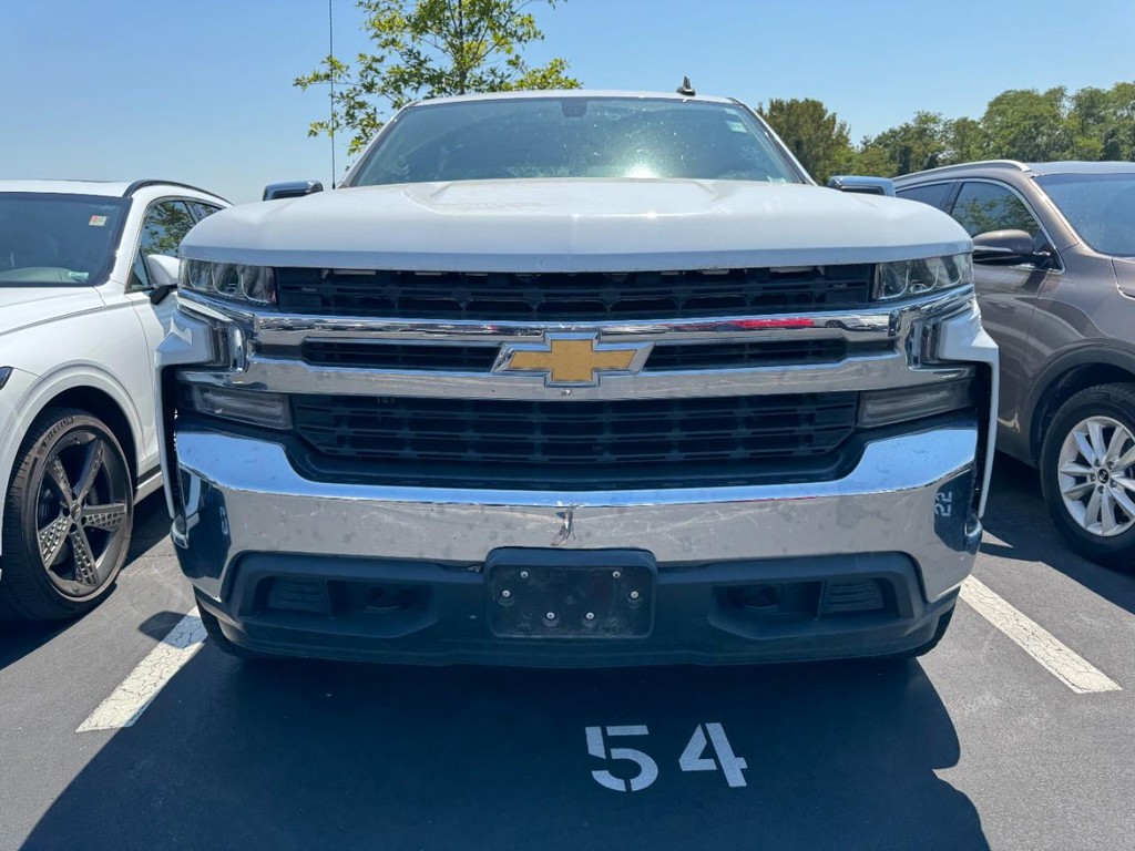 Chevrolet Silverado 1500 Vehicle Full-screen Gallery Image 02