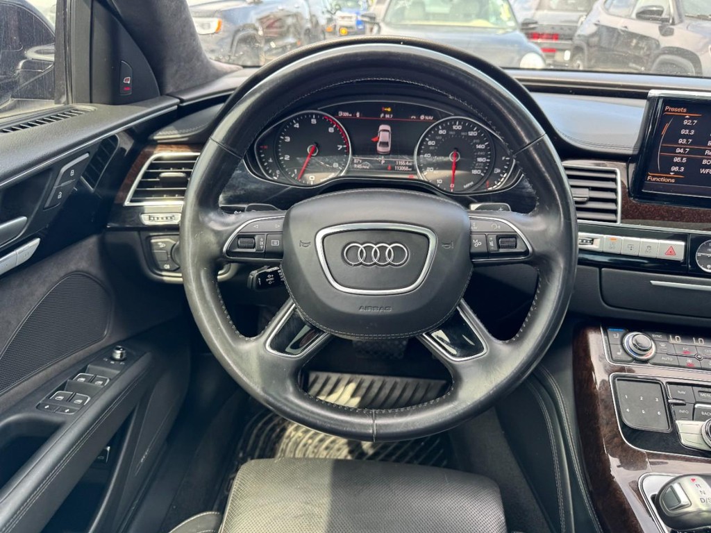 Audi A8 L Vehicle Full-screen Gallery Image 13