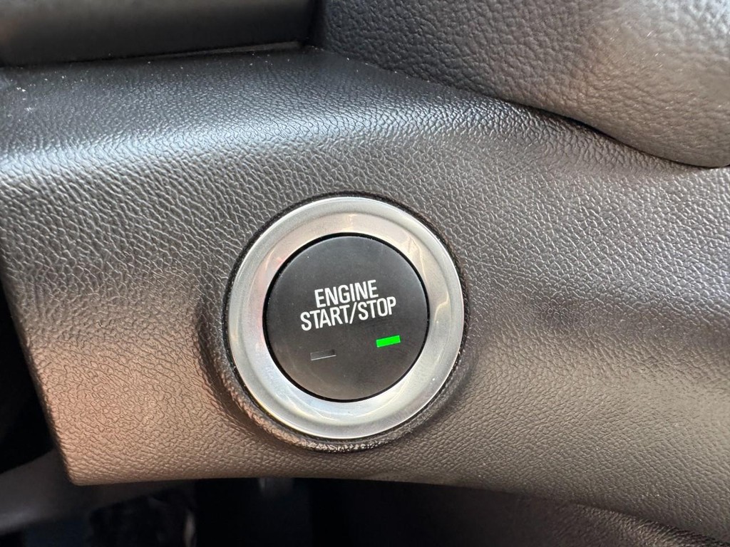 GMC Terrain Vehicle Full-screen Gallery Image 23