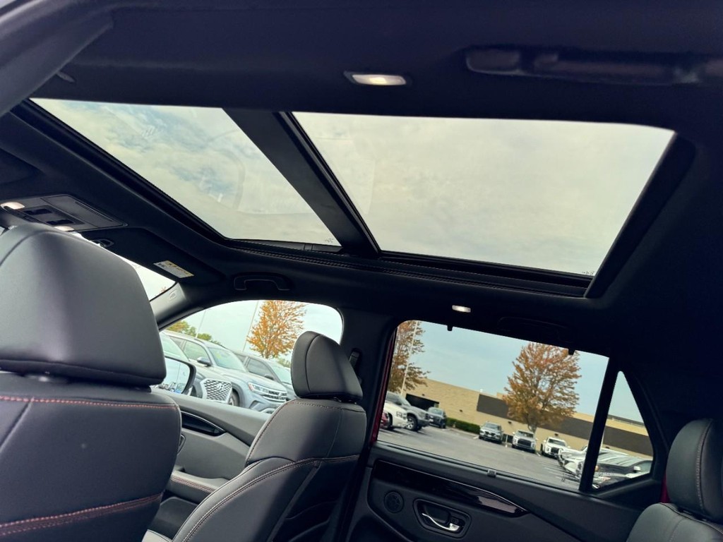 Honda Pilot Vehicle Full-screen Gallery Image 11
