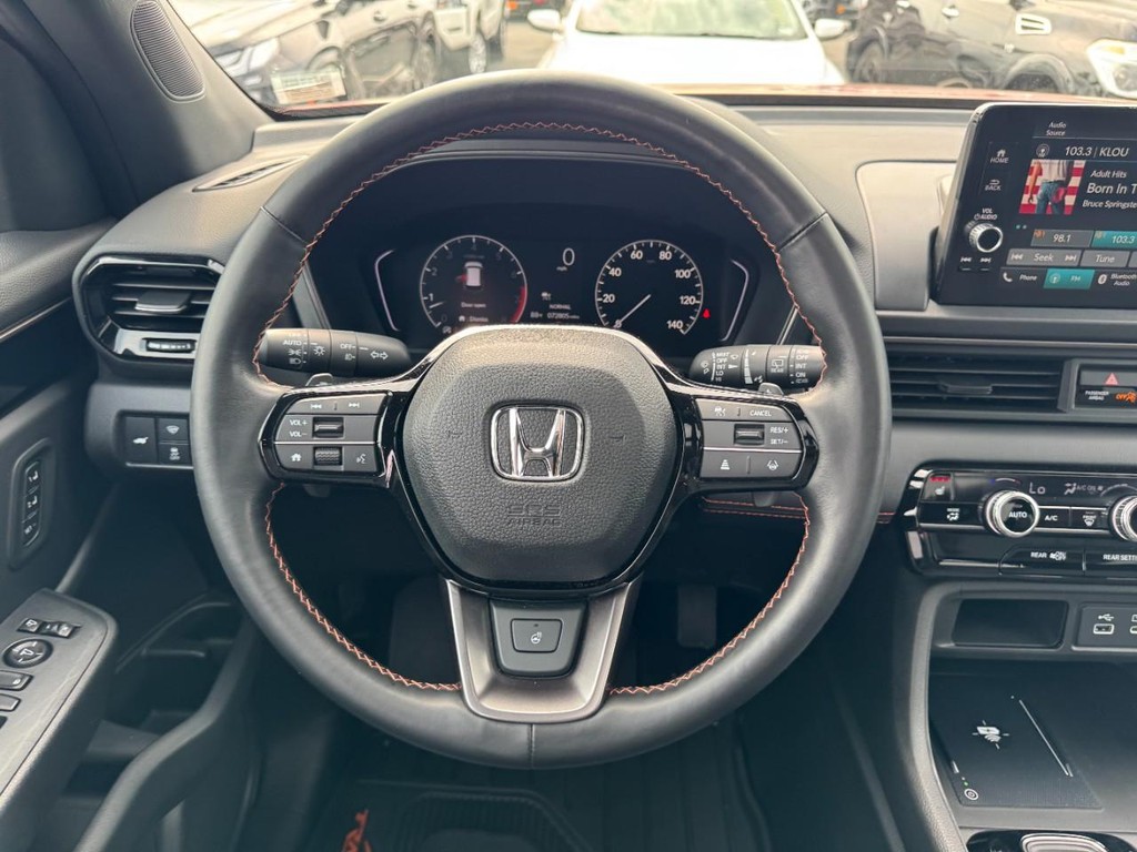 Honda Pilot Vehicle Full-screen Gallery Image 14