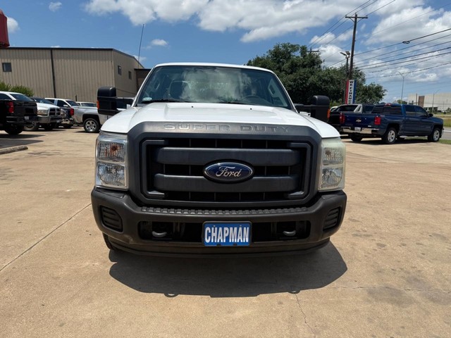 Ford Super Duty F-250 SRW Vehicle Full-screen Gallery Image 08